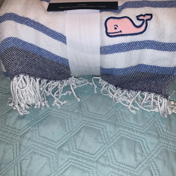 Vineyard Vines for Target Striped Throw Blanket - Picture 3 of 3